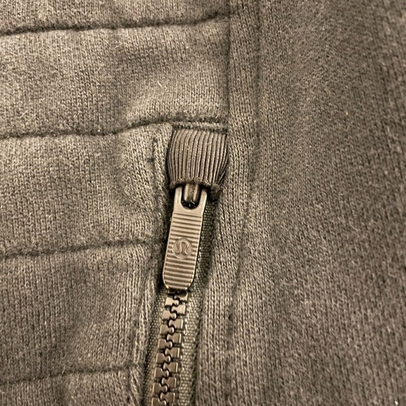 LULULEMON Fleece Be True Hoodie
Black Size 6 - Picture 8 of 11
